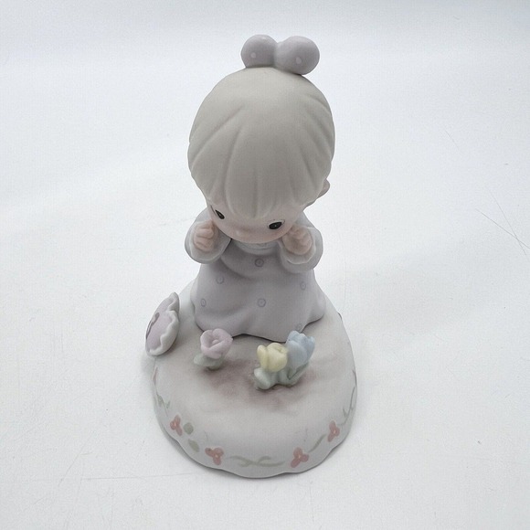1994 Precious Moments Growing In Grace Age 3 Figurine Girl With Flowers - Picture 2 of 5